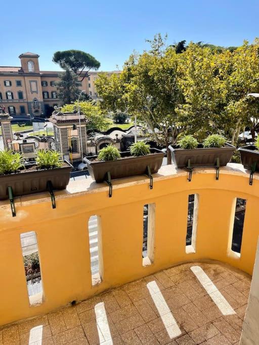Cozy Apartment Gianicolense 3Bdr Rom Eksteriør billede